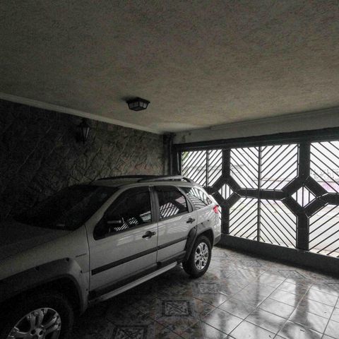 Casa à venda com 450m², 3 quartos e 3 vagasGaragem