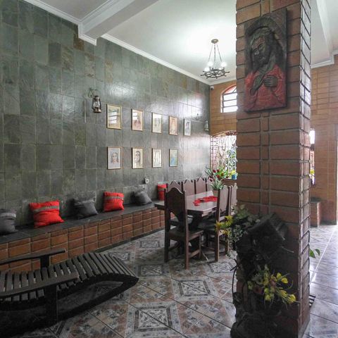 Casa à venda com 450m², 3 quartos e 3 vagasEspaço Gourmet