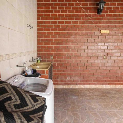 Casa à venda com 450m², 3 quartos e 3 vagasÁrea de Serviço