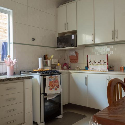 Casa à venda com 127m², 2 quartos e 2 vagas Casa à venda com 127m², 2 quartos e 2 vagasCozinha
