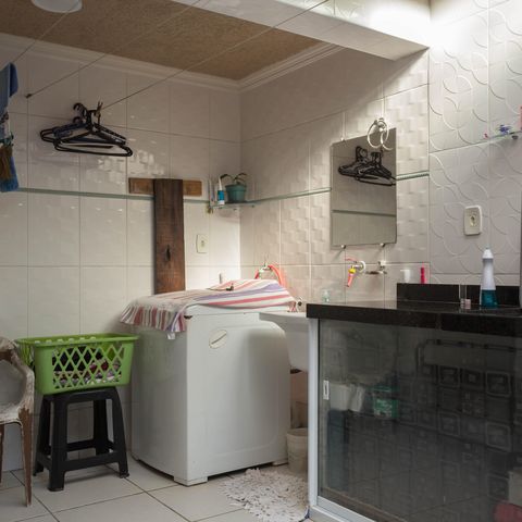 Casa à venda com 127m², 2 quartos e 2 vagas Casa à venda com 127m², 2 quartos e 2 vagasÁrea de Serviço
