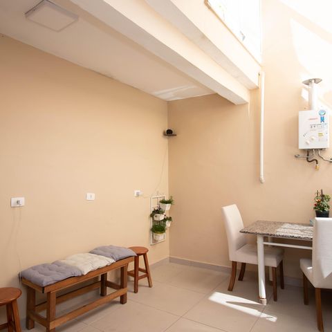 Casa à venda com 156m², 3 quartos e 1 vaga Casa à venda com 156m², 3 quartos e 1 vagaÁrea comum