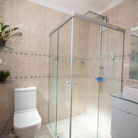 Casa à venda com 156m², 3 quartos e 1 vaga Casa à venda com 156m², 3 quartos e 1 vagaBanheiro