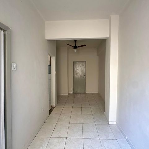 Apartamento à venda com 25m², 1 quarto e sem vagaSala/Quarto