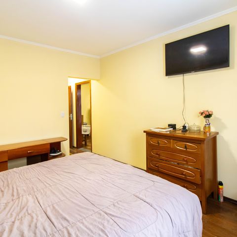 Casa para alugar com 100m², 4 quartos e 3 vagasSuíte 1
