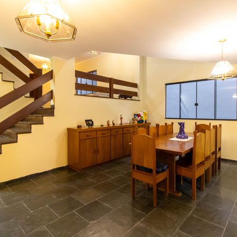 Casa para alugar com 100m², 4 quartos e 3 vagasSala de Jantar