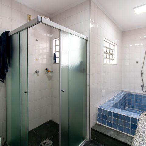 Casa para alugar com 100m², 4 quartos e 3 vagasBanheiro da Suíte 1