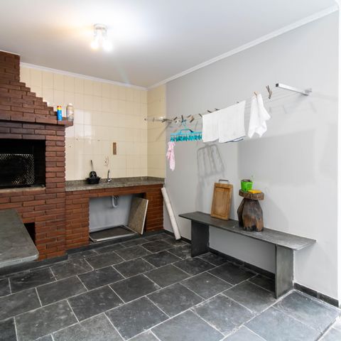Casa para alugar com 100m², 4 quartos e 3 vagasChurrasqueira