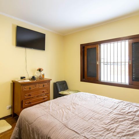 Casa para alugar com 100m², 4 quartos e 3 vagasSuíte 1