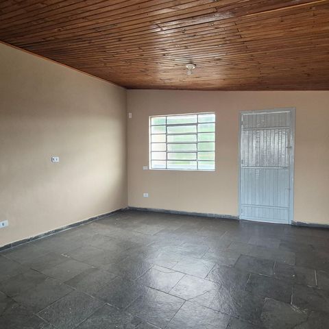 Casa à venda com 367m², 1 quarto e sem vaga Casa à venda com 367m², 1 quarto e sem vagaSala