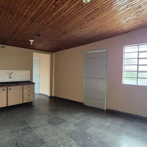 Casa à venda com 367m², 1 quarto e sem vaga Casa à venda com 367m², 1 quarto e sem vagaCozinha