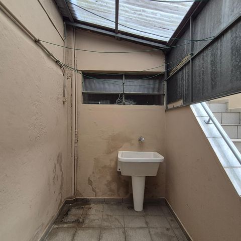 Casa à venda com 367m², 1 quarto e sem vaga Casa à venda com 367m², 1 quarto e sem vagaLavanderia
