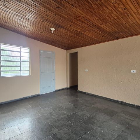 Casa à venda com 367m², 1 quarto e sem vaga Casa à venda com 367m², 1 quarto e sem vagaSala