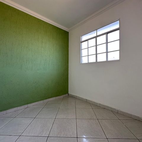 Casa à venda com 50m², 2 quartos e sem vaga