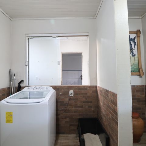 Casa para alugar com 130m², 4 quartos e 2 vagaslavanderia