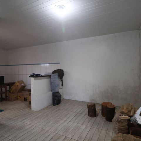 Casa para alugar com 130m², 4 quartos e 2 vagasSala/casa fundos