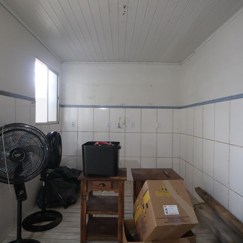 Casa para alugar com 130m², 4 quartos e 2 vagasCozinha/casa fundos