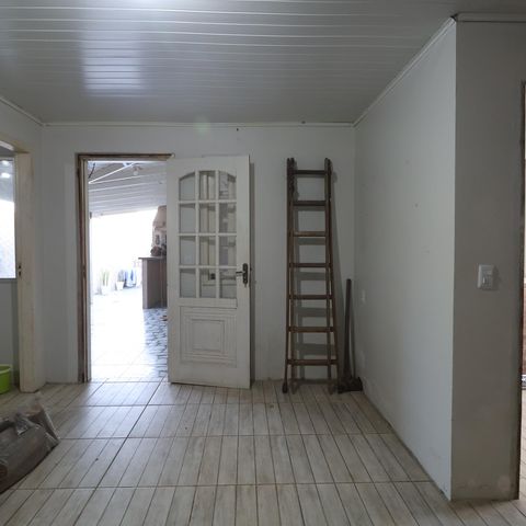 Casa para alugar com 130m², 4 quartos e 2 vagasSala/casa fundos