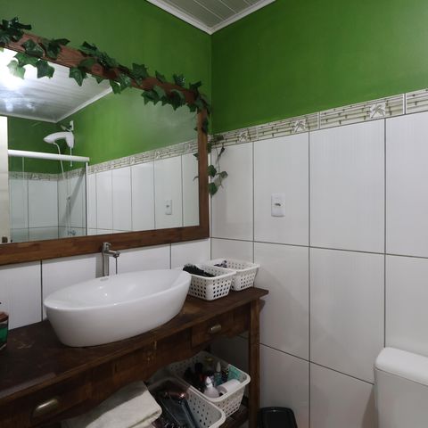 Casa para alugar com 130m², 4 quartos e 2 vagasBanheiro 2