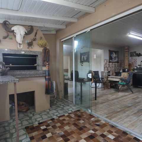Casa para alugar com 130m², 4 quartos e 2 vagasEspaço Gourmet