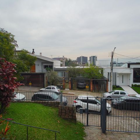 Casa à venda com 300m², 4 quartos e 4 vagasVista do Quarto 2