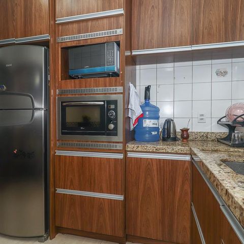 Apartamento à venda com 76m², 2 quartos e sem vagaCozinha
