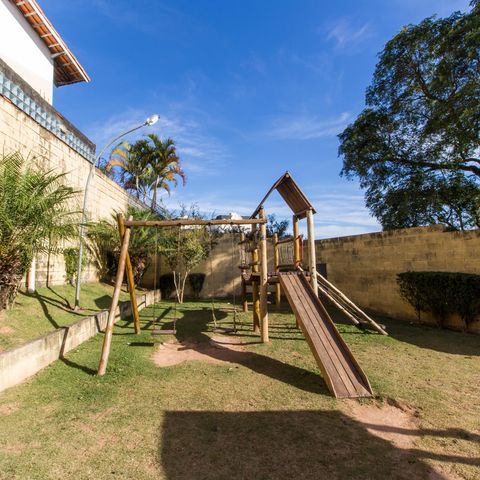 Casa de condomínio à venda com 65m², 2 quartos e 1 vagaÁrea comum