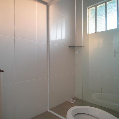 Casa à venda com 83m², 2 quartos e sem vagaBanheiro