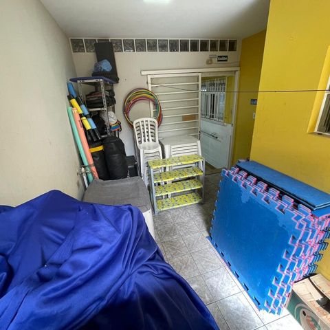 Casa à venda com 174m², 3 quartos e 2 vagas Casa à venda com 174m², 3 quartos e 2 vagasÁrea de Serviço