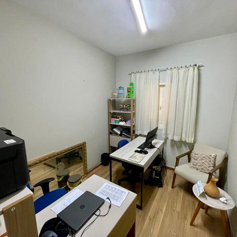 Casa à venda com 174m², 3 quartos e 2 vagas Casa à venda com 174m², 3 quartos e 2 vagasQuarto 1