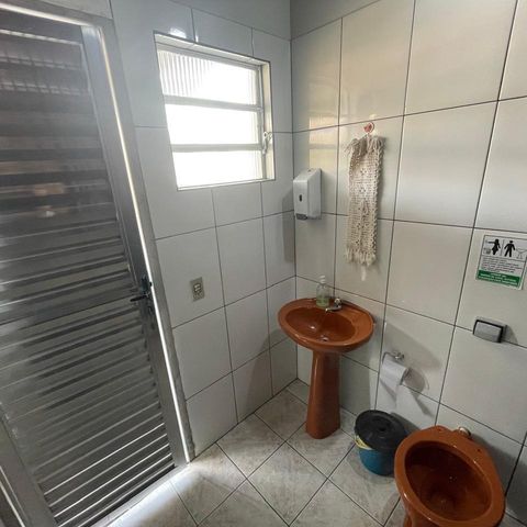 Casa à venda com 174m², 3 quartos e 2 vagas Casa à venda com 174m², 3 quartos e 2 vagasLavabo
