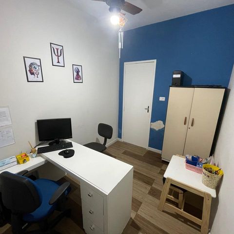 Casa à venda com 174m², 3 quartos e 2 vagas Casa à venda com 174m², 3 quartos e 2 vagasQuarto 2