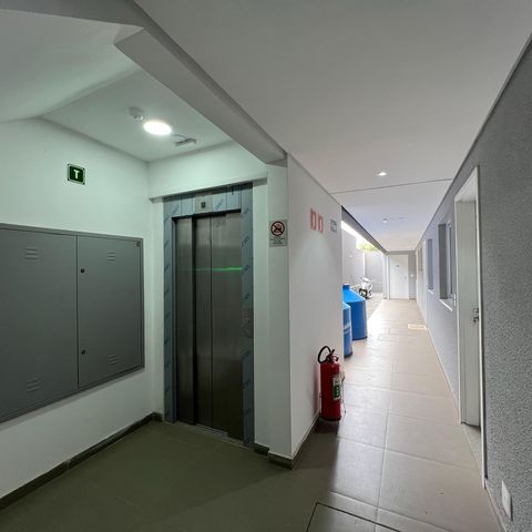 Apartamento à venda com 33m², 1 quarto e sem vaga Apartamento à venda com 33m², 1 quarto e sem vagaElevador