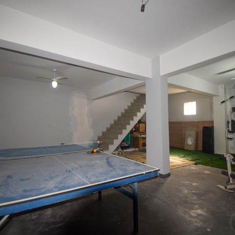 Casa à venda com 237m², 4 quartos e 5 vagas Casa à venda com 237m², 4 quartos e 5 vagasArea de Lazer