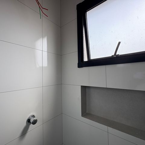 Apartamento para alugar com 48m², 2 quartos e 1 vaga Apartamento para alugar com 48m², 2 quartos e 1 vagaBanheiro
