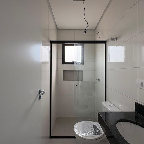 Apartamento para alugar com 48m², 2 quartos e 1 vaga Apartamento para alugar com 48m², 2 quartos e 1 vagaBanheiro da Suíte
