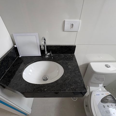 Apartamento para alugar com 48m², 2 quartos e 1 vaga Apartamento para alugar com 48m², 2 quartos e 1 vagaBanheiro