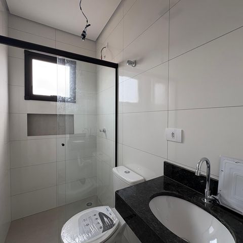 Apartamento para alugar com 48m², 2 quartos e 1 vaga Apartamento para alugar com 48m², 2 quartos e 1 vagaBanheiro da Suíte