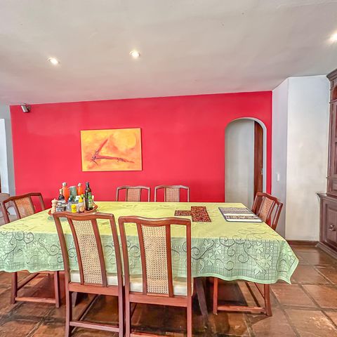 Apartamento à venda com 228m², 4 quartos e 2 vagas Apartamento à venda com 228m², 4 quartos e 2 vagasSala