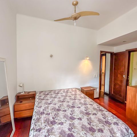 Apartamento à venda com 228m², 4 quartos e 2 vagas Apartamento à venda com 228m², 4 quartos e 2 vagasQuarto 2