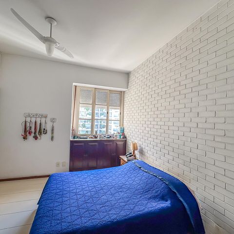 Apartamento à venda com 228m², 4 quartos e 2 vagas Apartamento à venda com 228m², 4 quartos e 2 vagasSuíte 1