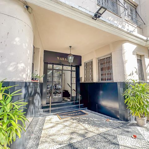 Apartamento à venda com 228m², 4 quartos e 2 vagas Apartamento à venda com 228m², 4 quartos e 2 vagasFachada