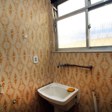 Apartamento à venda com 60m², 2 quartos e 1 vagaÁrea de Serviço