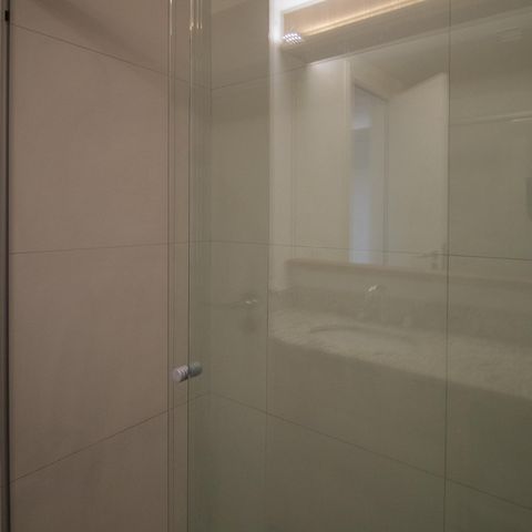 Studio à venda com 26m², 1 quarto e sem vaga Studio à venda com 26m², 1 quarto e sem vagaBanheiro Social