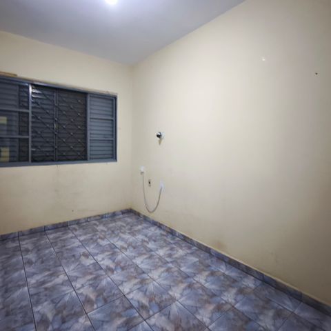 Casa para alugar com 300m², 2 quartos e 4 vagas Casa para alugar com 300m², 2 quartos e 4 vagasQuarto 1