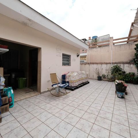Casa à venda com 220m², 4 quartos e 3 vagasÁrea de Serviço