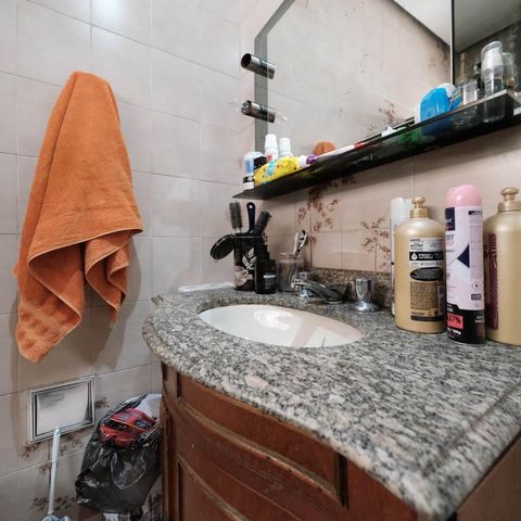 Casa à venda com 220m², 4 quartos e 3 vagasBanheiro da Suíte