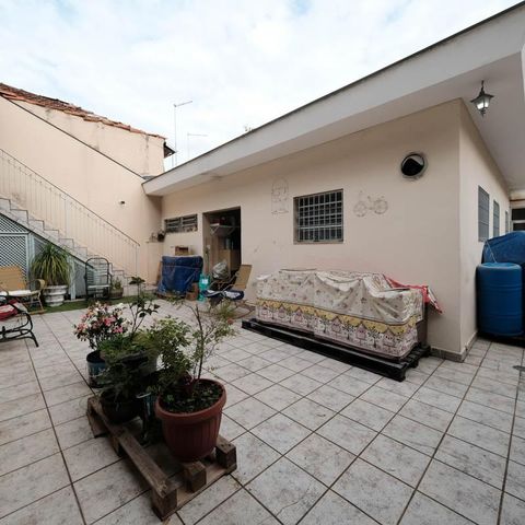 Casa à venda com 220m², 4 quartos e 3 vagasÁrea de Serviço