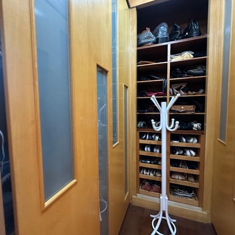 Casa à venda com 700m², 4 quartos e 4 vagasCloset da suíte 3