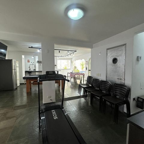 Casa à venda com 700m², 4 quartos e 4 vagasChurrasqueira